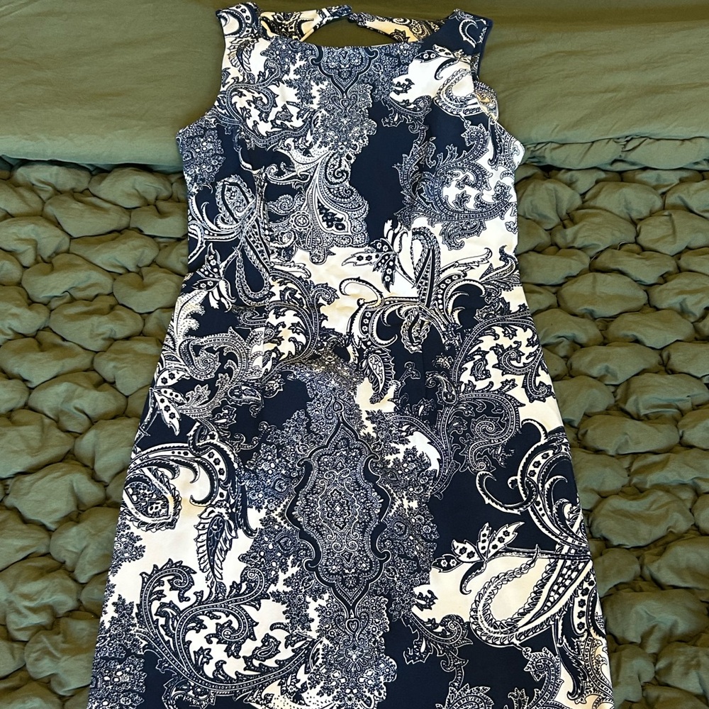 Scarlett Navy and White Paisley Midi Dress